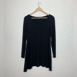 Eileen Fisher black tunic size small